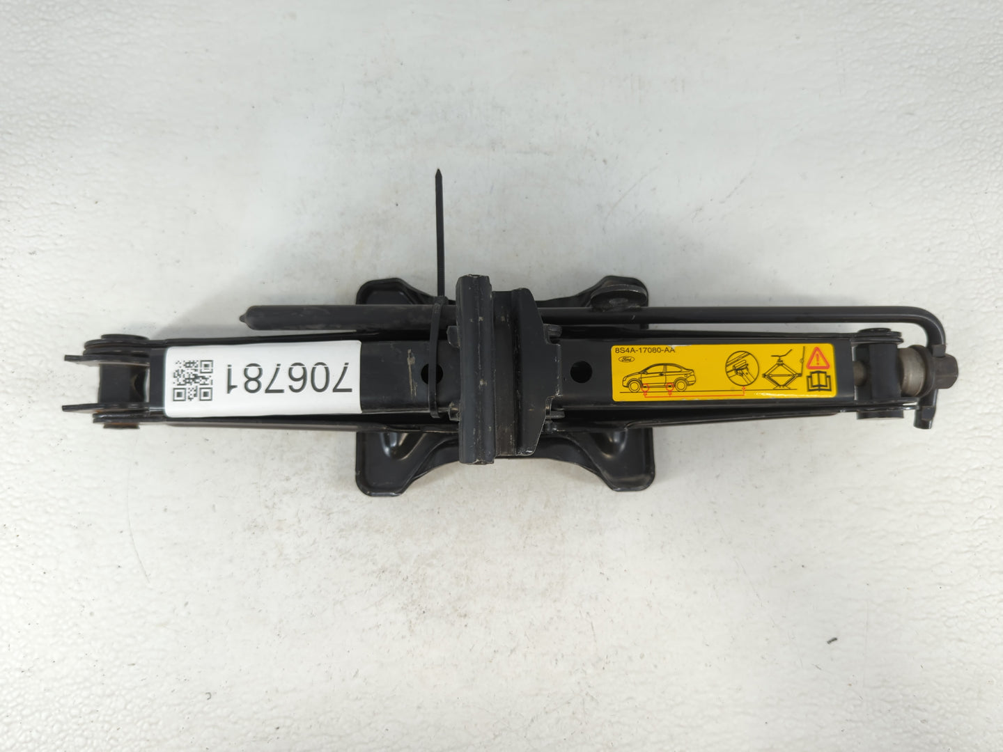 2016 Ford Fiesta Spare Scissor Car Jack 706781 - Oemusedautoparts1.com