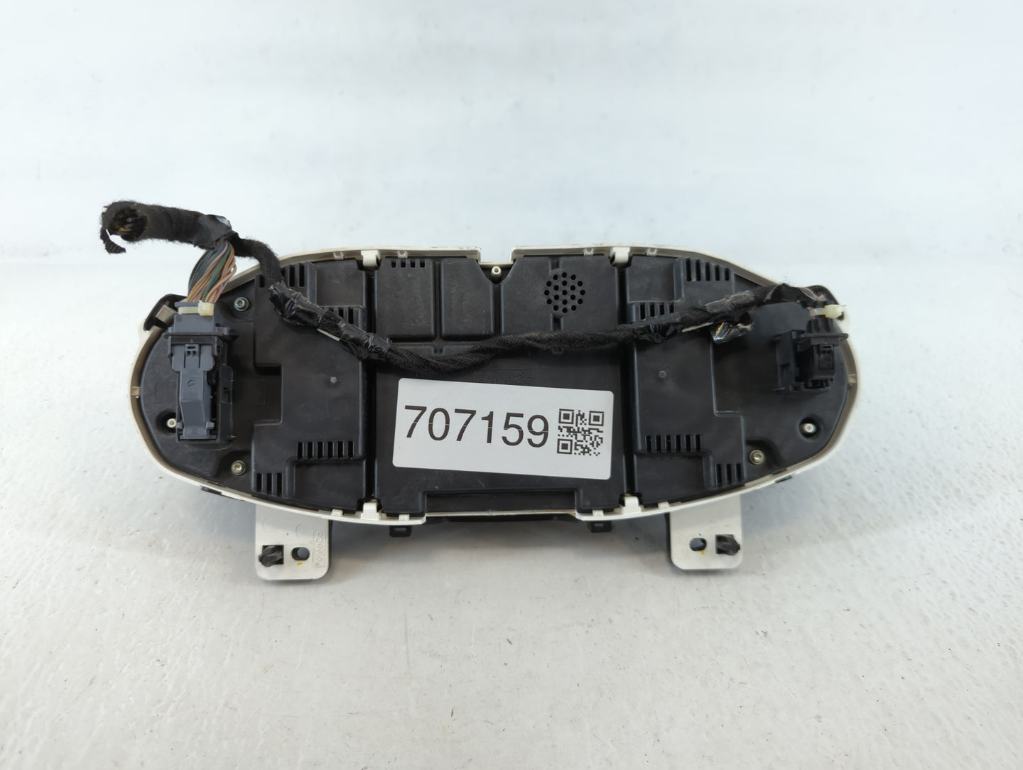 2015-2017 Ford Fiesta Instrument Cluster Speedometer Gauges Fits Fits 2015 2016 2017 OEM Used Auto Parts - Oemusedautoparts1
