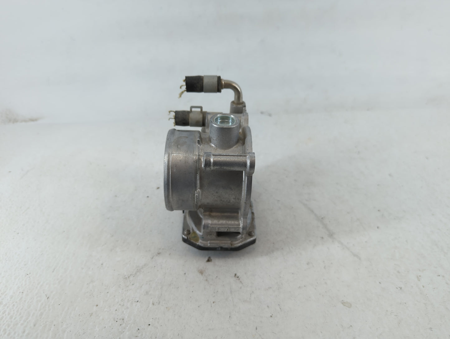 2014-2019 Ford Fiesta Throttle Body P/N:4TA60-01 B Fits Fits 2013 2014 2015 2016 2017 2018 2019 OEM Used Auto Parts - Oemuse