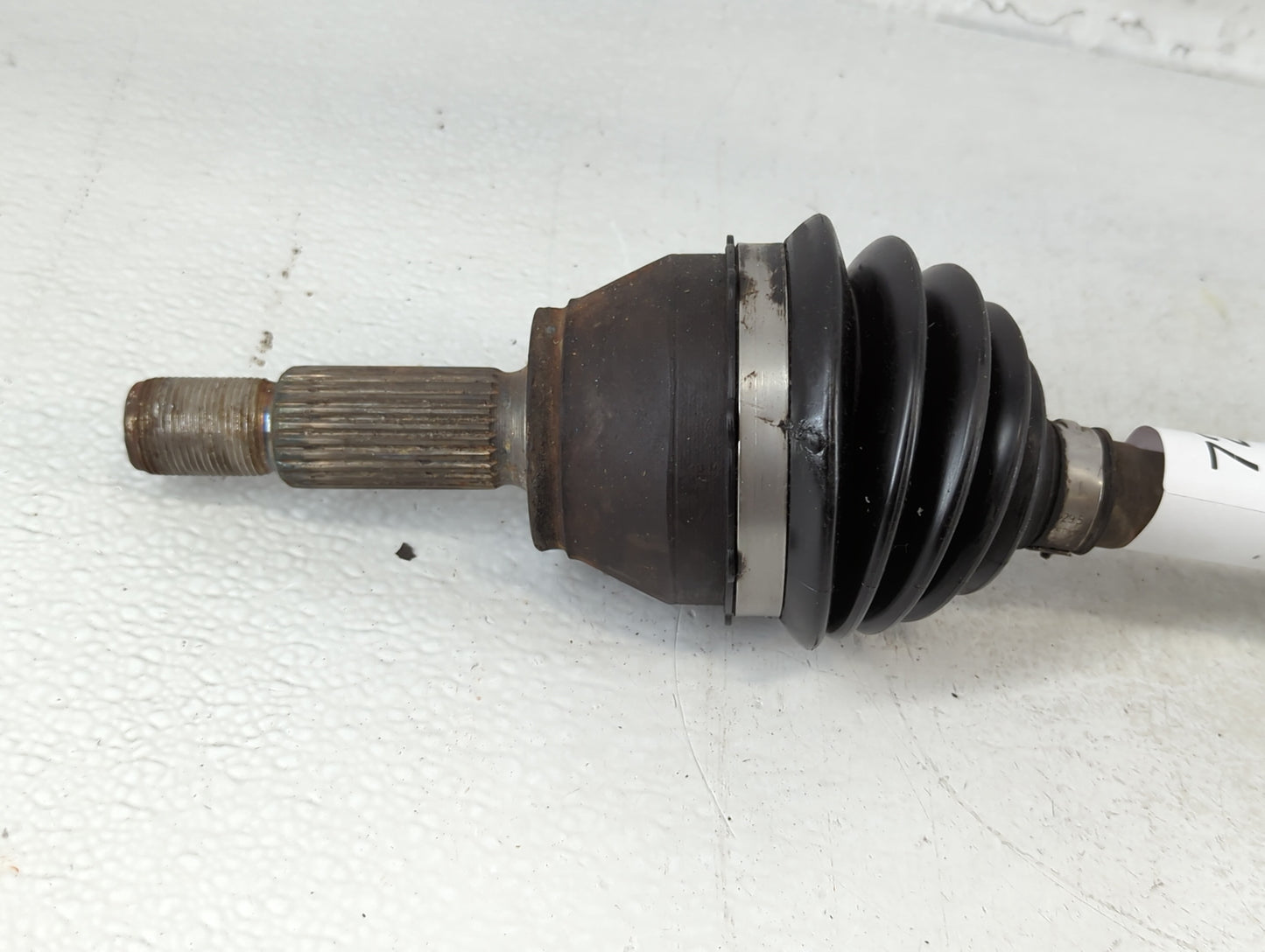 2015-2017 Ford Fiesta Axle Shaft Front Driver Cv C/v - Oemusedautoparts1.com