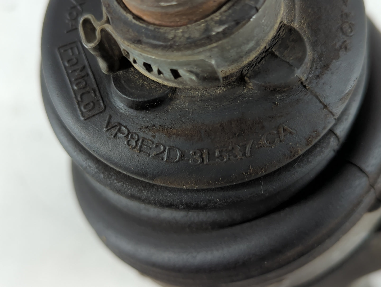 2015-2017 Ford Fiesta Axle Shaft Front Driver Cv C/v - Oemusedautoparts1.com