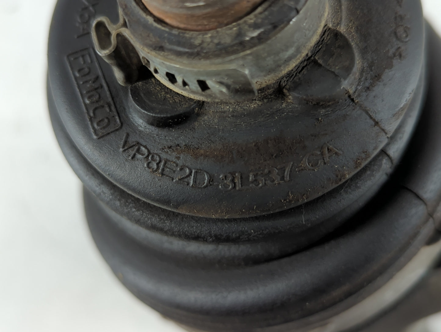 2015-2017 Ford Fiesta Axle Shaft Front Driver Cv C/v - Oemusedautoparts1.com