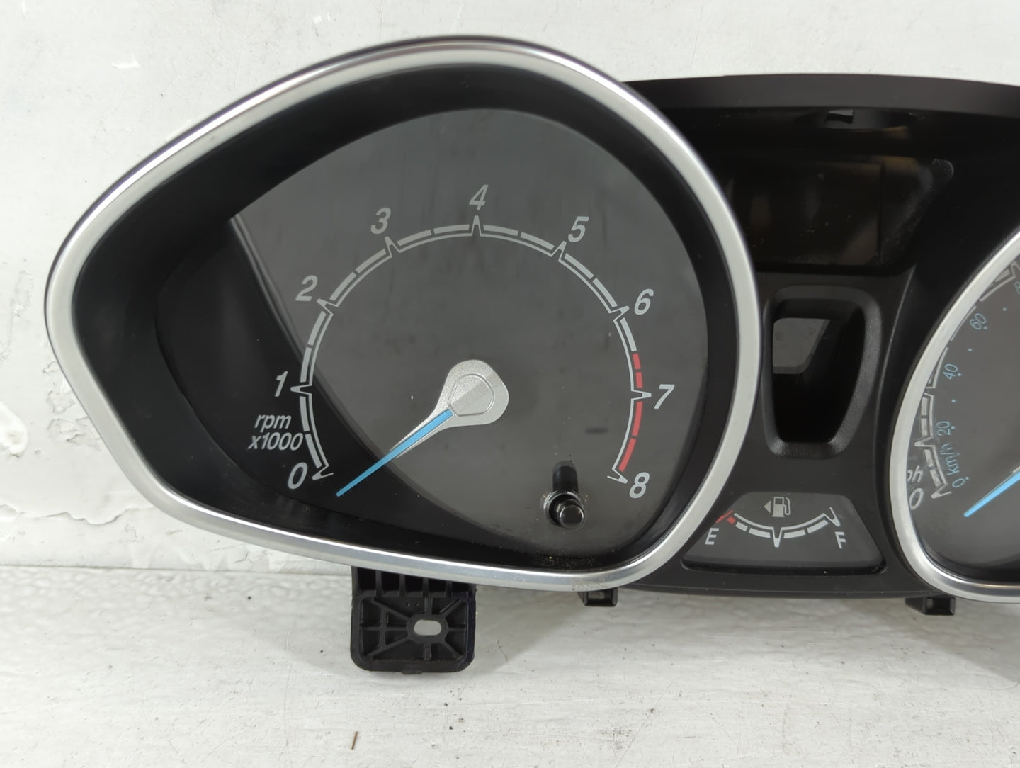 2015-2017 Ford Fiesta Instrument Cluster Speedometer Gauges P/N:D2BT-10849-GAT Fits Fits 2015 2016 2017 OEM Used Auto Parts 