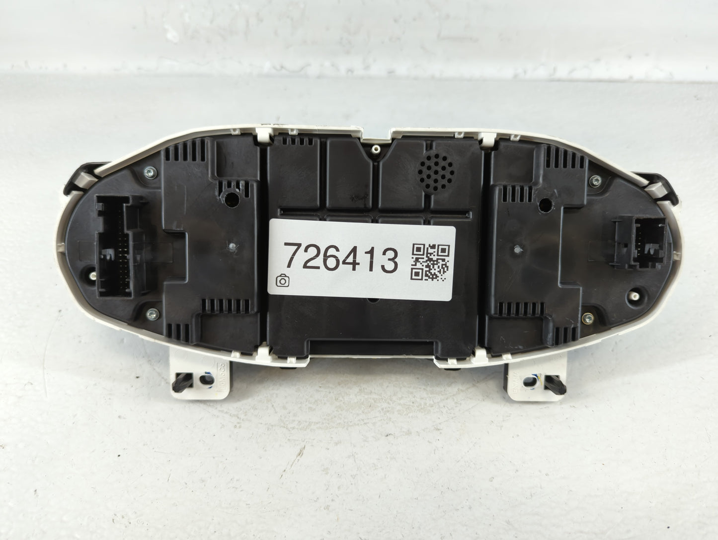 2015-2017 Ford Fiesta Instrument Cluster Speedometer Gauges P/N:D2BT-10849-GAT Fits Fits 2015 2016 2017 OEM Used Auto Parts 