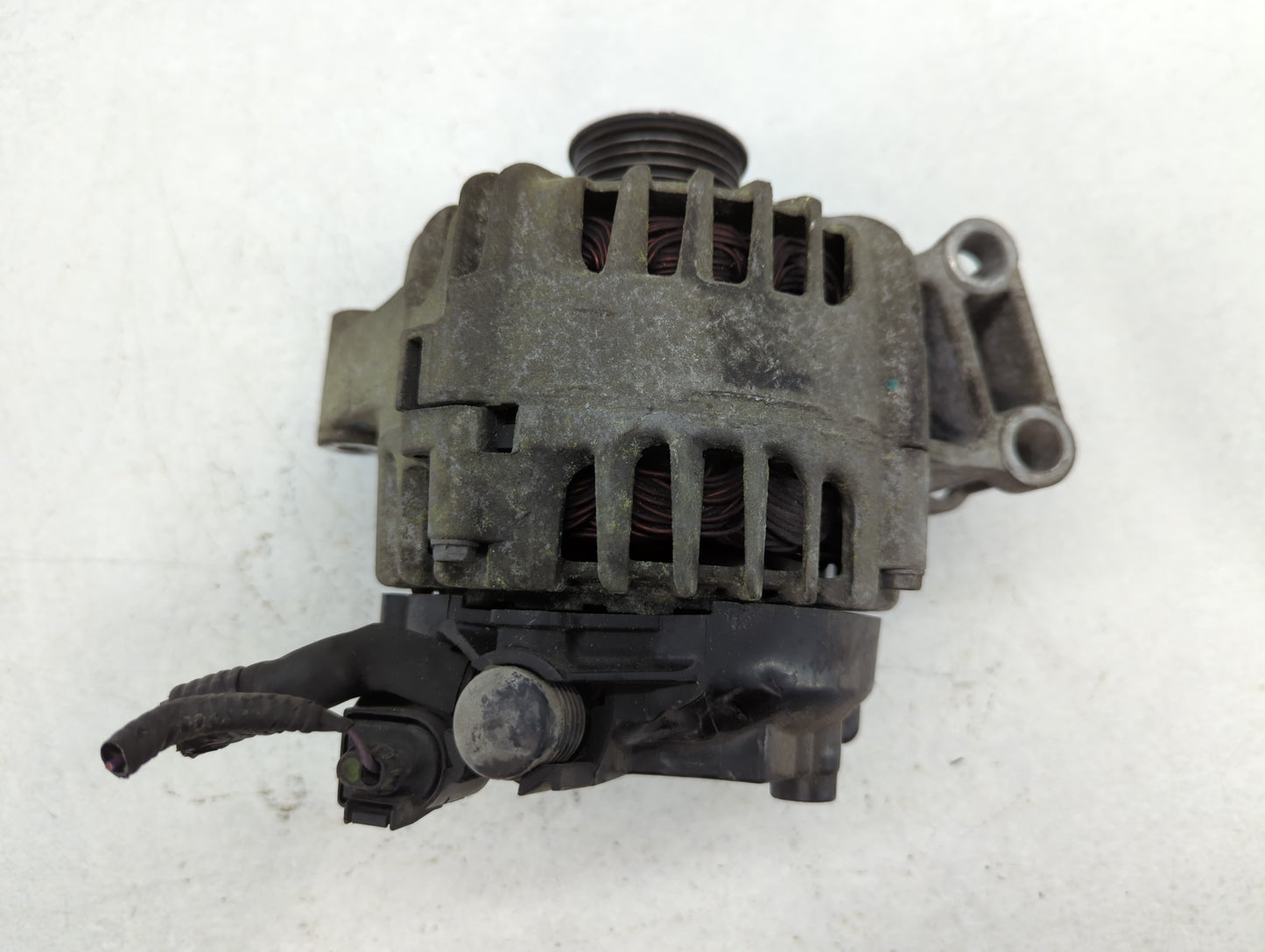 2011-2019 Ford Fiesta Alternator Replacement Generator Charging Assembly Engine OEM P/N:AE8T-10300-AA Fits OEM Used Auto Par