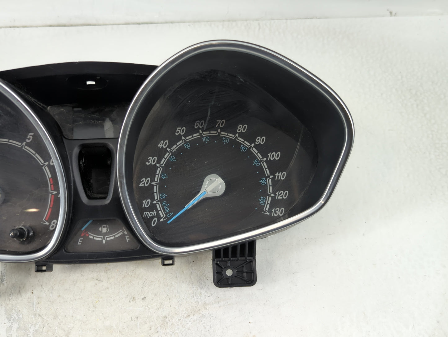 2015-2017 Ford Fiesta Instrument Cluster Speedometer Gauges P/N:10890 10849 Fits Fits 2015 2016 2017 OEM Used Auto Parts - O