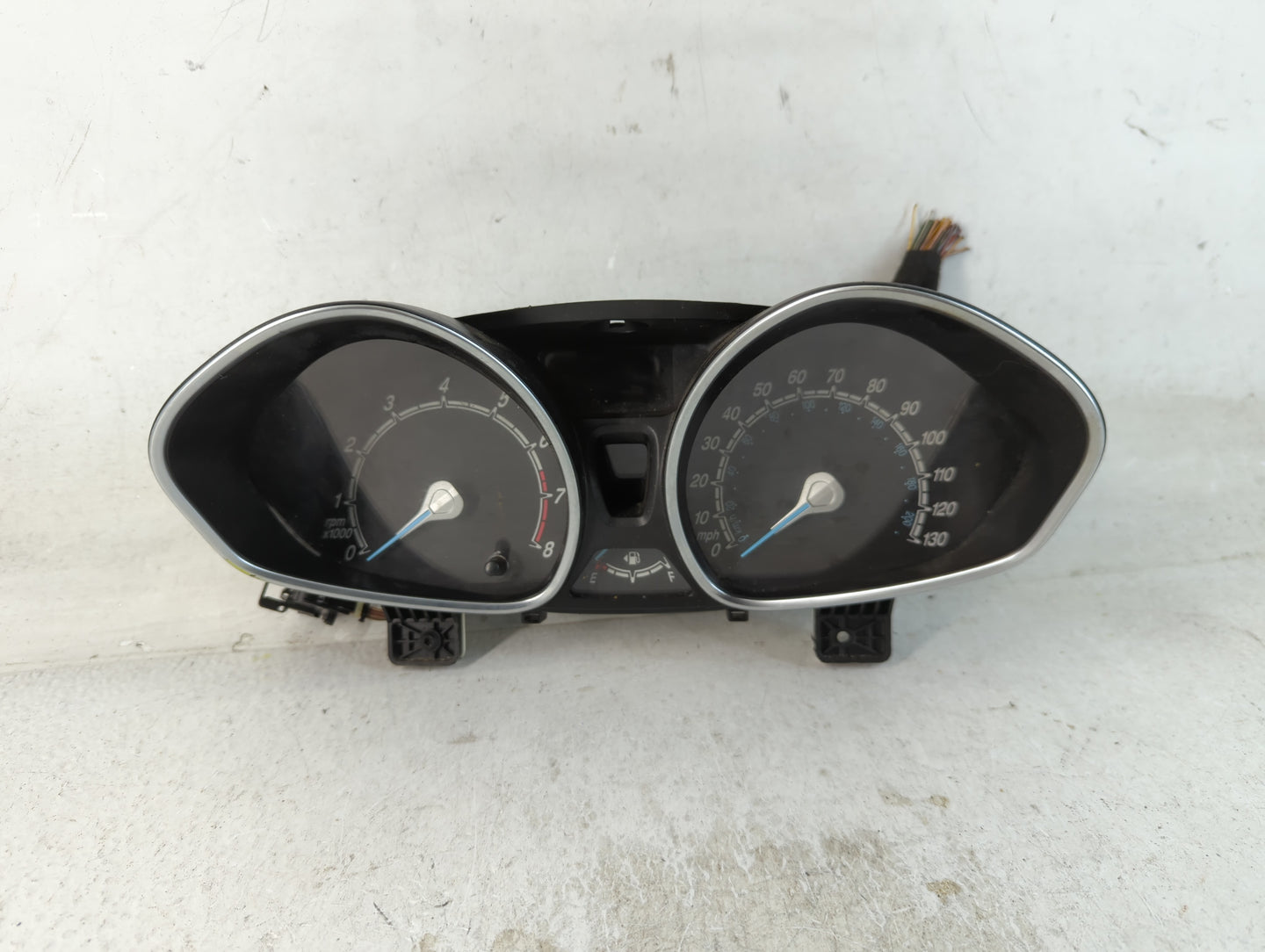 2015-2017 Ford Fiesta Instrument Cluster Speedometer Gauges P/N:D2BT-10849-GAT Fits Fits 2015 2016 2017 OEM Used Auto Parts 