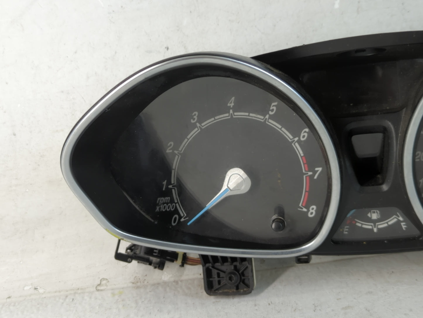 2015-2017 Ford Fiesta Instrument Cluster Speedometer Gauges P/N:D2BT-10849-GAT Fits Fits 2015 2016 2017 OEM Used Auto Parts 