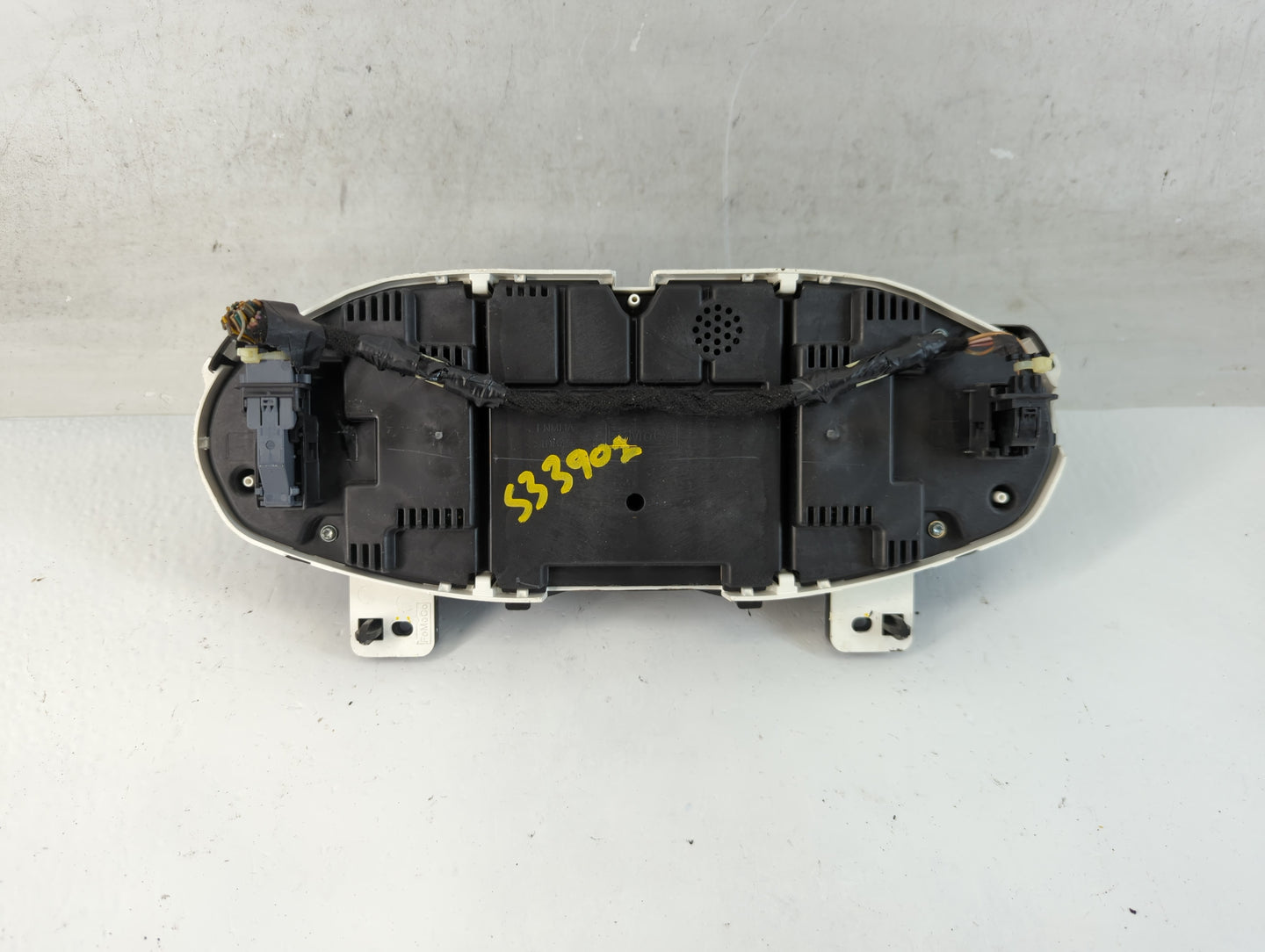2015-2017 Ford Fiesta Instrument Cluster Speedometer Gauges Fits Fits 2015 2016 2017 OEM Used Auto Parts - Oemusedautoparts1