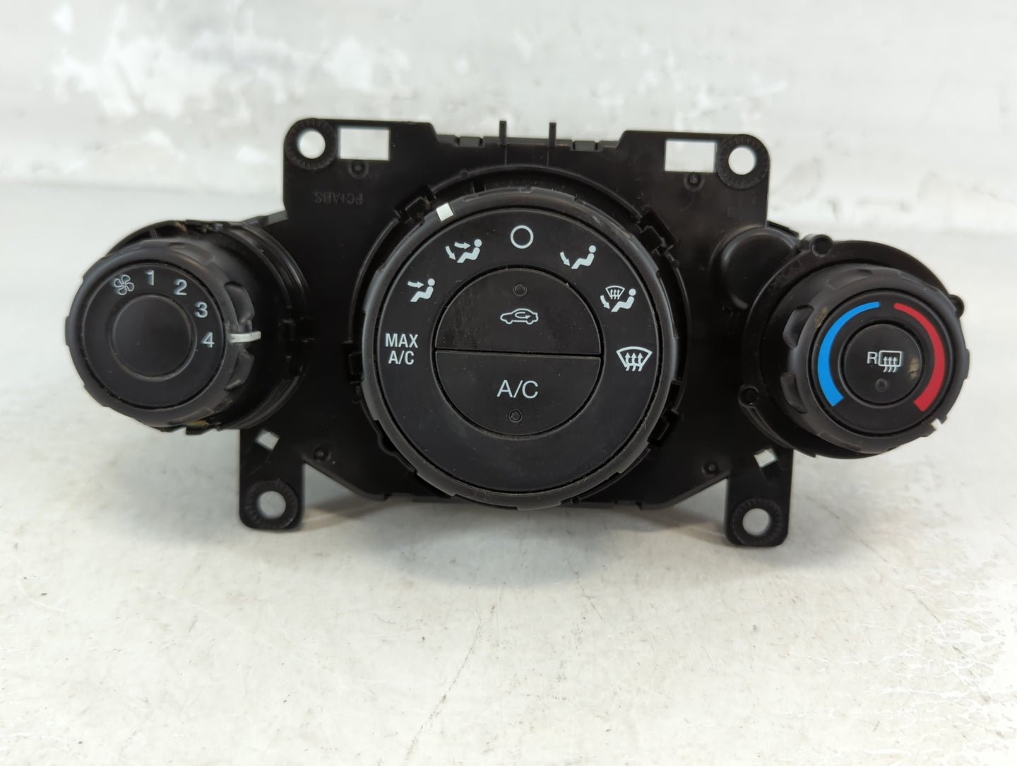 2016 Ford Fiesta Climate Control Module Temperature AC/Heater Replacement Fits OEM Used Auto Parts - Oemusedautoparts1.com