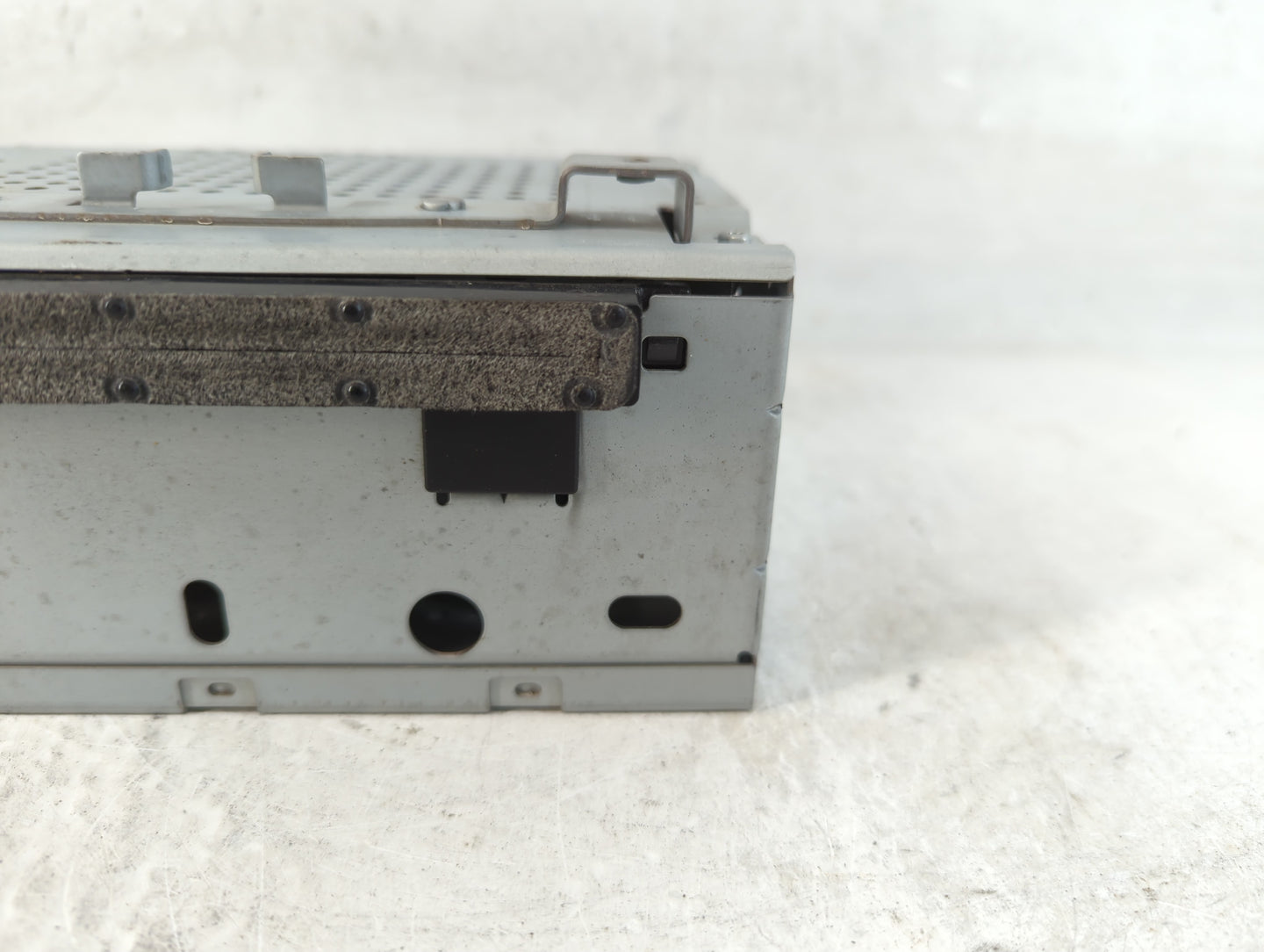 2016 Ford Fiesta Radio AM FM Cd Player Receiver Replacement P/N:D2BT-19C107-AG Fits OEM Used Auto Parts - Oemusedautoparts1.