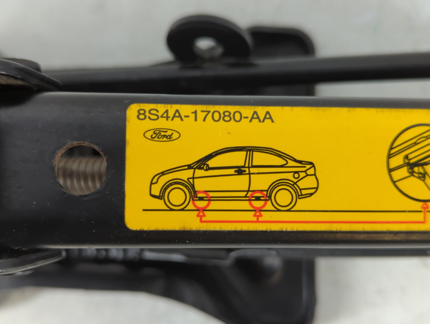 2016 Ford Fiesta Spare Scissor Car Jack 918282 - Oemusedautoparts1.com