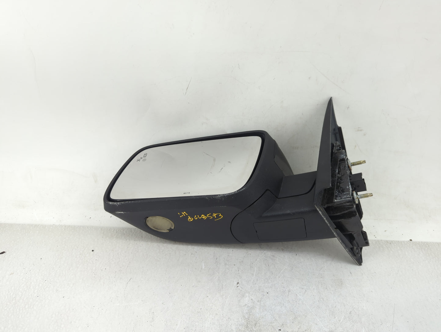 2013-2019 Ford Flex Driver Side View Mirror - Left Door Mirror OEM Used - Oemusedautoparts1.com