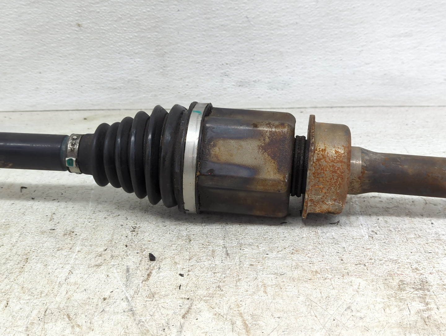 2010-2019 Ford Flex Axle Shaft Front Driver Cv C/v - Oemusedautoparts1.com