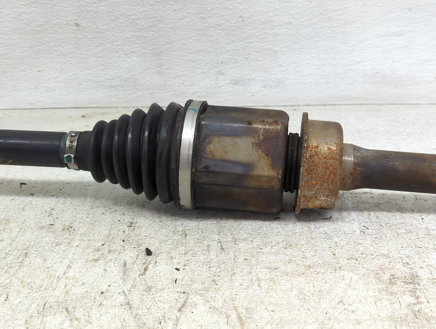 2010-2019 Ford Flex Axle Shaft Front Driver Cv C/v - Oemusedautoparts1.com