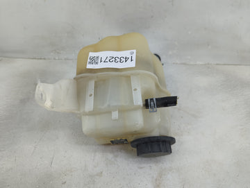 2013-2016 Ford Flex Radiator Coolant Overflow Expansion Tank Bottle