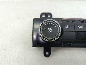 2013-2019 Ford Flex Climate Control Module Temperature AC/Heater Replacement P/N:DA8T-19980-CA VPDA8H-19980-CA Fits OEM Used Auto Parts