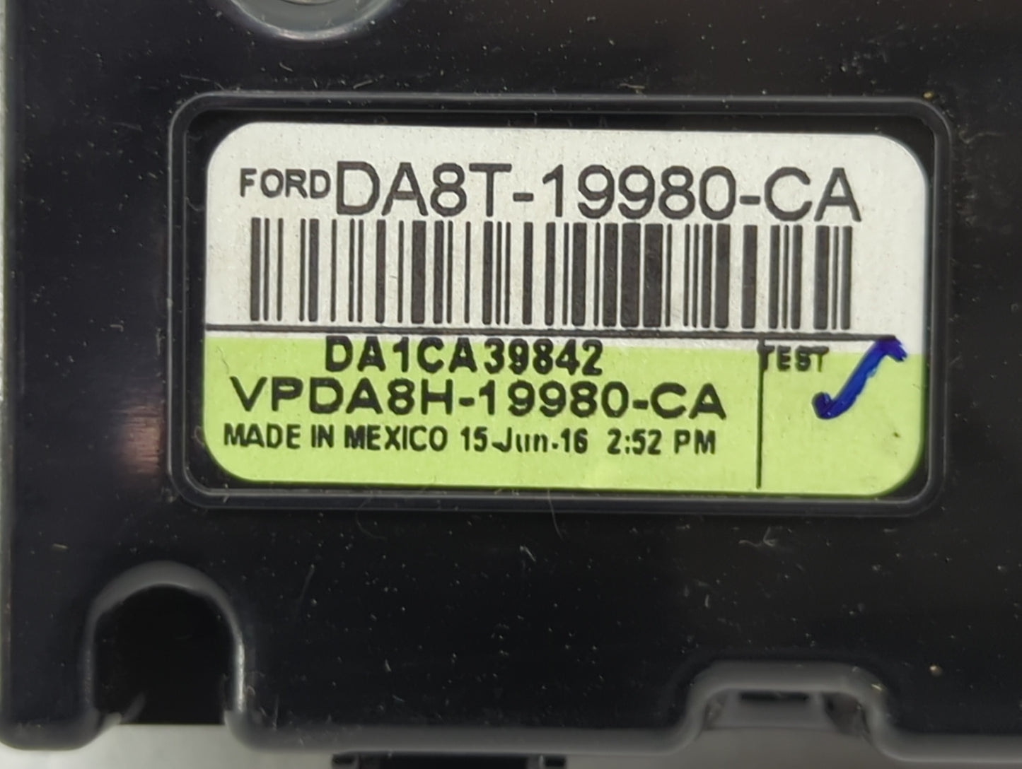 2013-2019 Ford Flex Climate Control Module Temperature AC/Heater Replacement P/N:DA8T-19980-CA VPDA8H-19980-CA Fits OEM Used