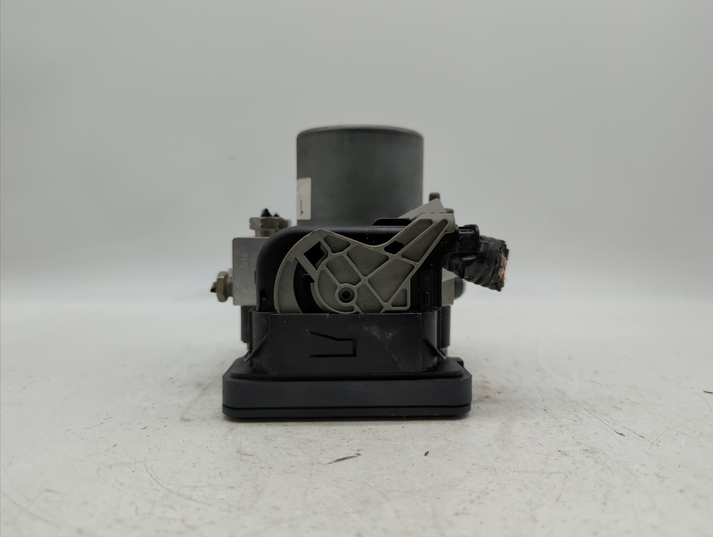 2014-2019 Ford Flex ABS Pump Control Module Replacement P/N:FA83-2C405-A FA83-2C405-AC Fits Fits 2014 2015 2016 2017 2018 20