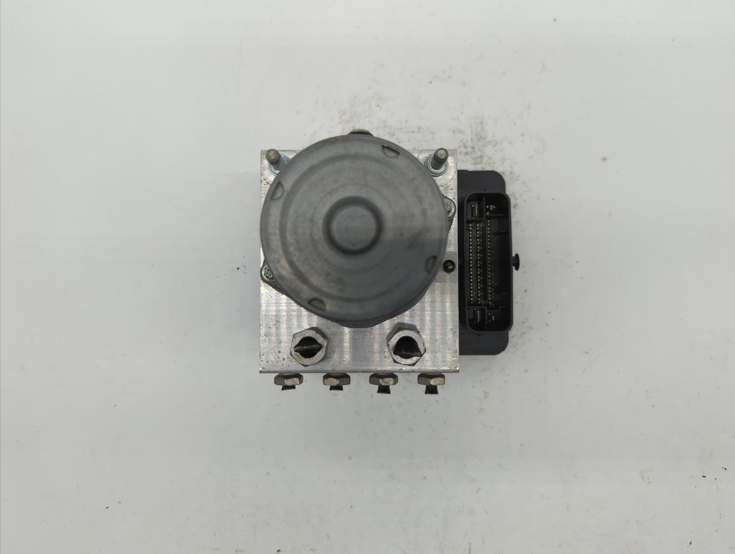 2014-2019 Ford Flex ABS Pump Control Module Replacement P/N:FA83-2C405-A FA83-2C405-AC Fits Fits 2014 2015 2016 2017 2018 20