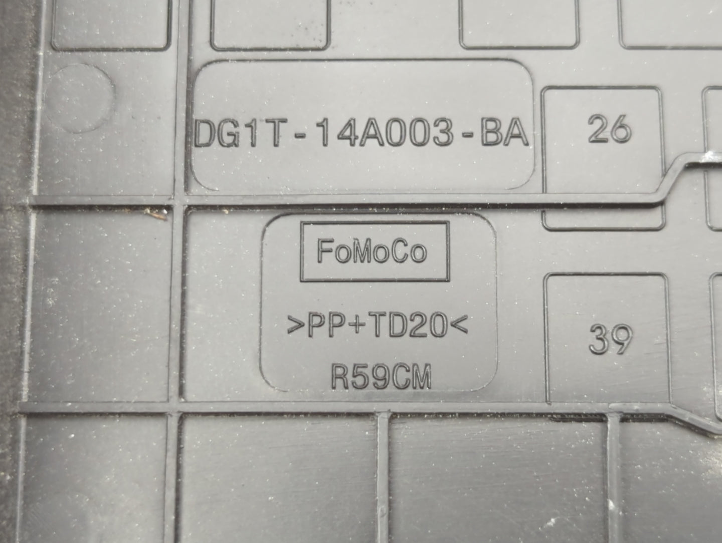 2016 Ford Flex Fusebox Fuse Box Panel Relay Module P/N:DG1T-14A003-BA Fits OEM Used Auto Parts - Oemusedautoparts1.com