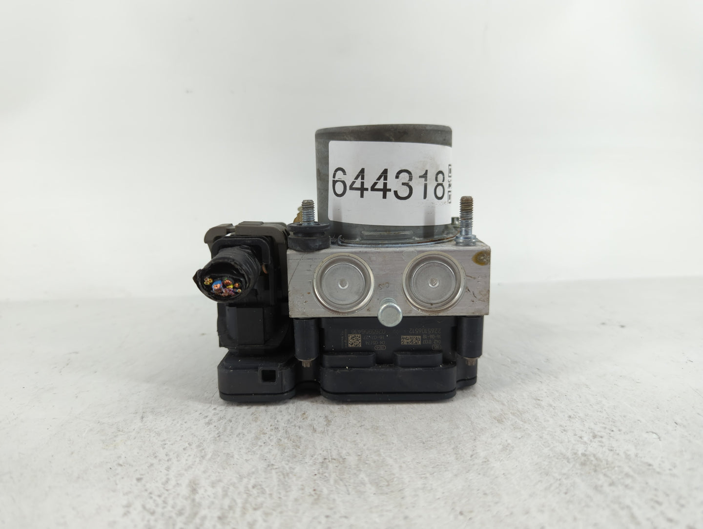 2014-2019 Ford Flex ABS Pump Control Module Replacement Fits Fits 2014 2015 2016 2017 2018 2019 OEM Used Auto Parts - Oemuse