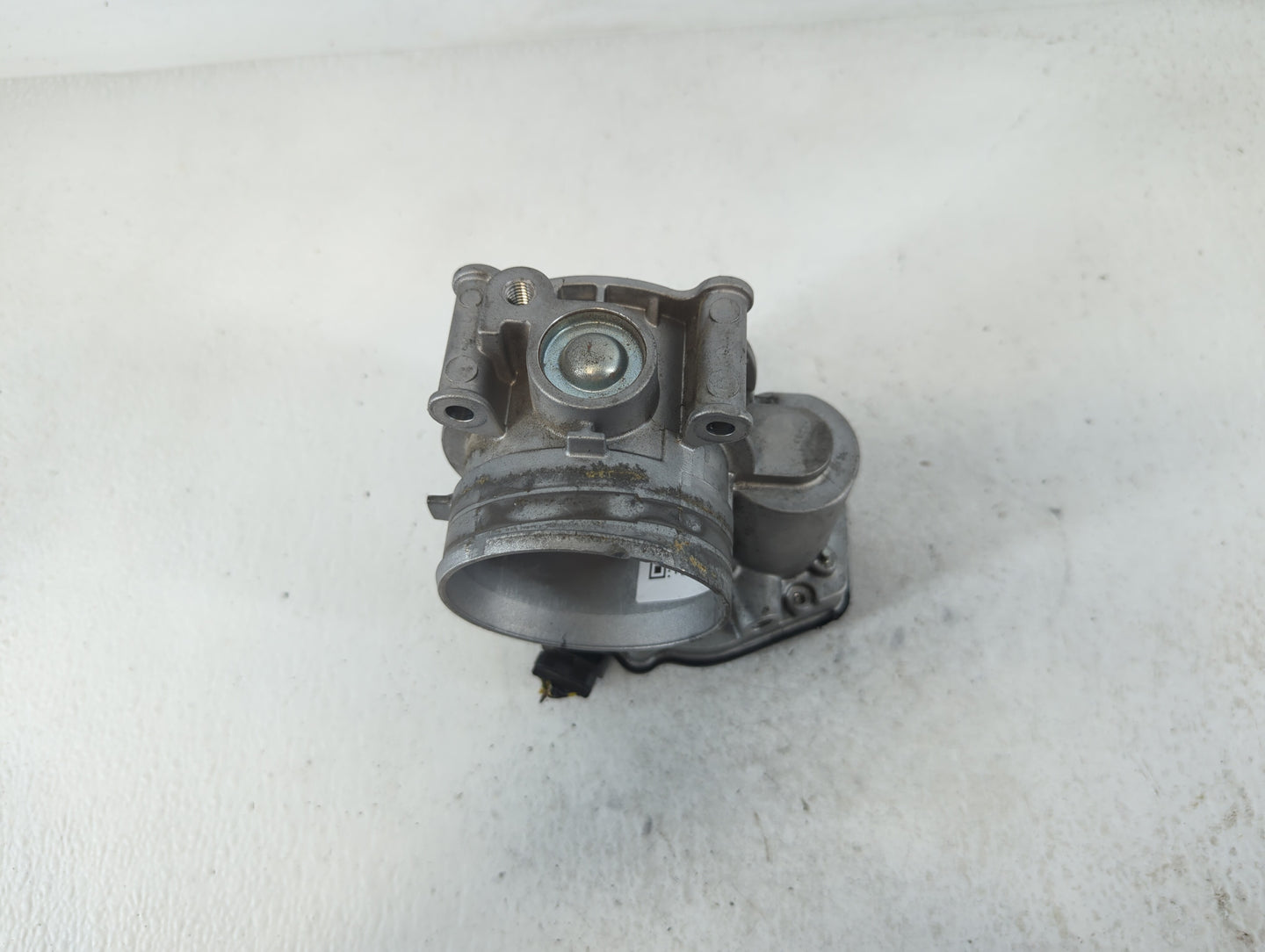 2013-2019 Ford Flex Throttle Body P/N:AT4E-9F991-EL Fits Fits 2011 2012 2013 2014 2015 2016 2017 2018 2019 OEM Used Auto Par