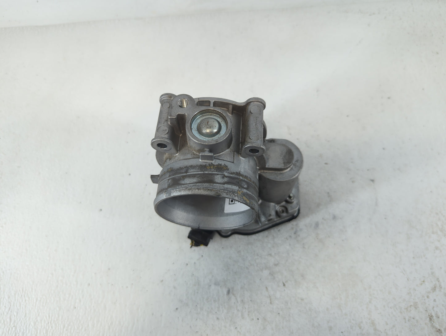 2013-2019 Ford Flex Throttle Body P/N:AT4E-9F991-EL Fits Fits 2011 2012 2013 2014 2015 2016 2017 2018 2019 OEM Used Auto Par