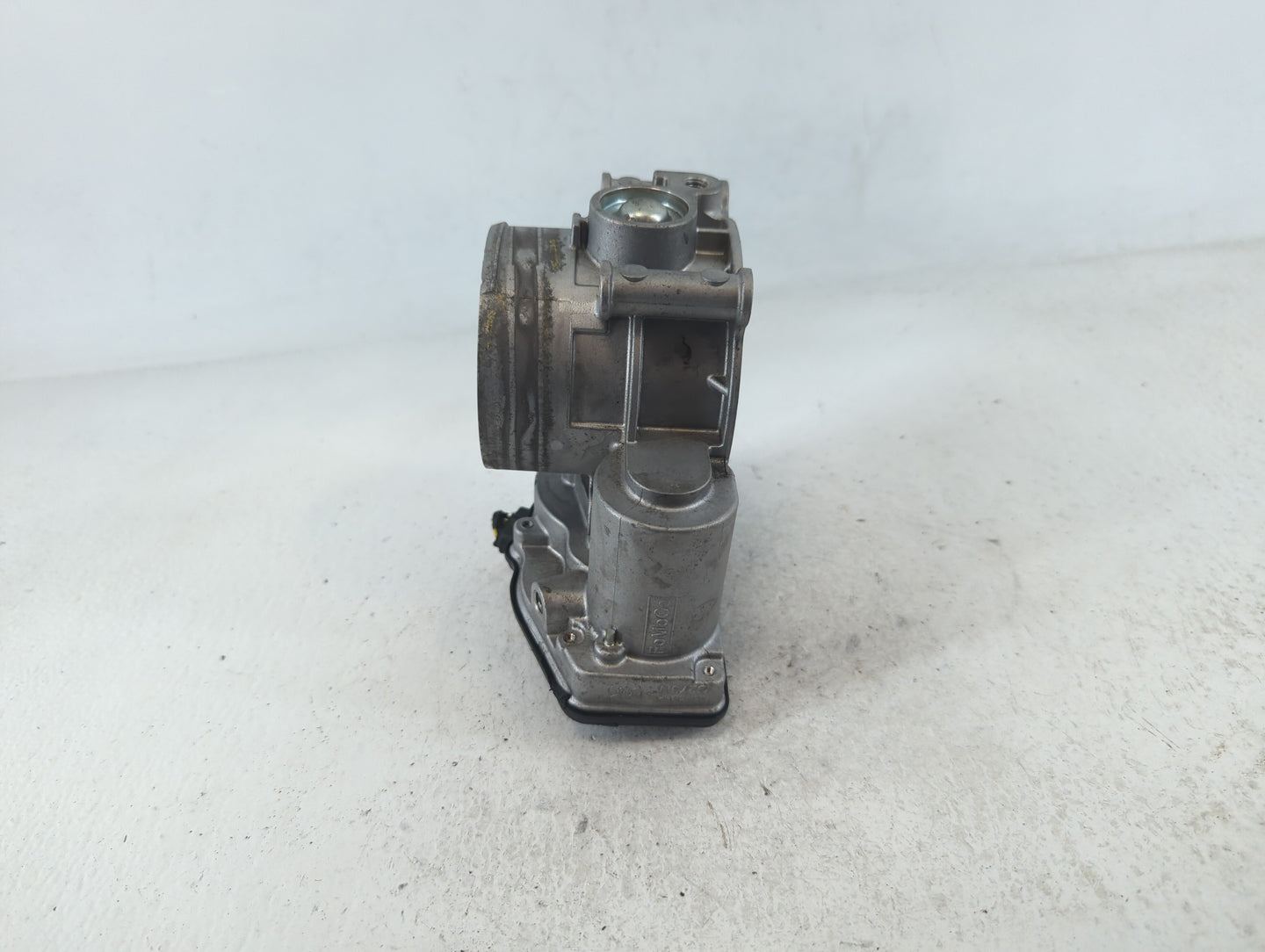 2013-2019 Ford Flex Throttle Body P/N:AT4E-9F991-EL Fits Fits 2011 2012 2013 2014 2015 2016 2017 2018 2019 OEM Used Auto Par