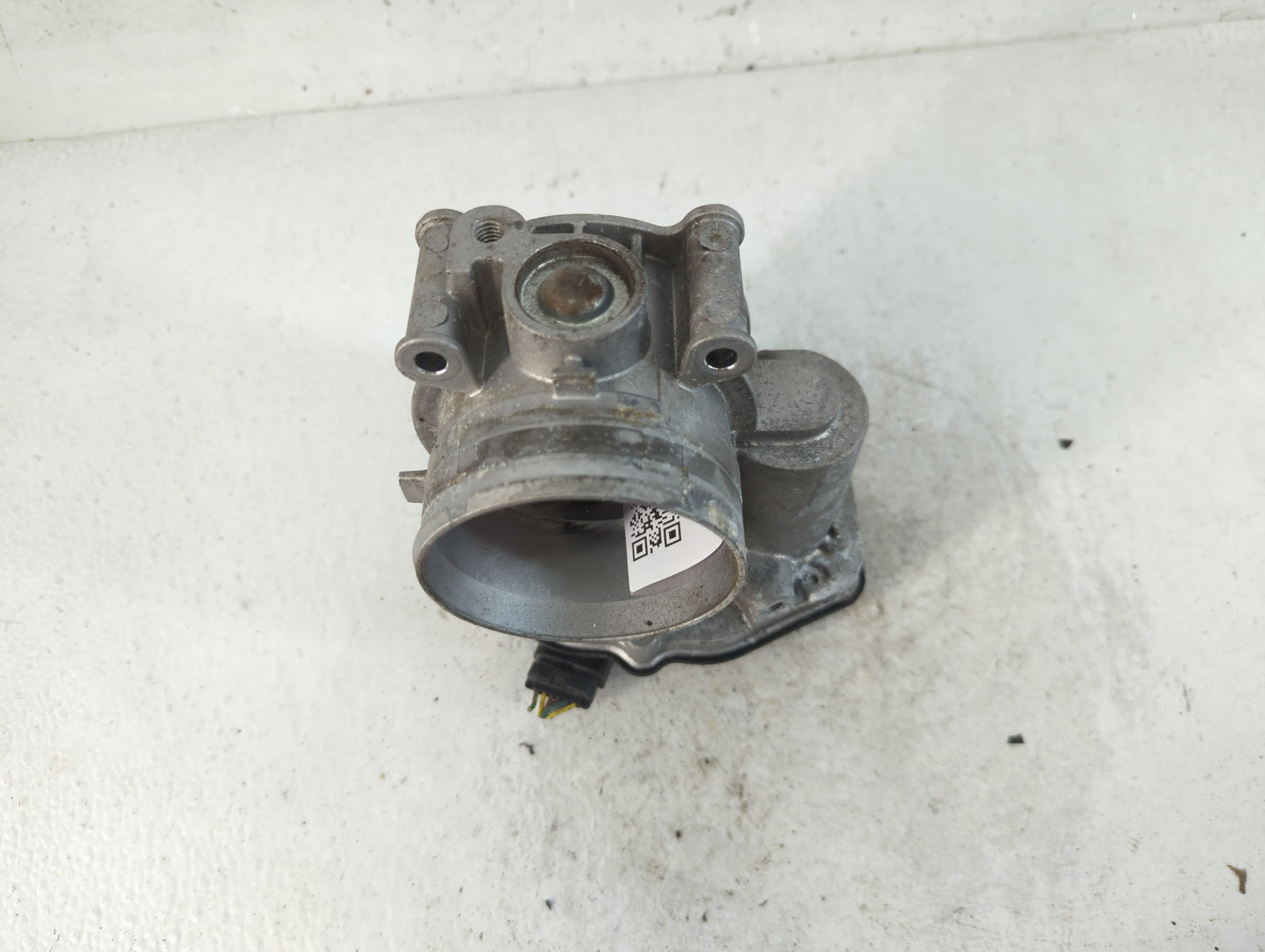 2013-2019 Ford Flex Throttle Body P/N:AT4E-9F991-EL Fits Fits 2011 2012 2013 2014 2015 2016 2017 2018 2019 OEM Used Auto Par