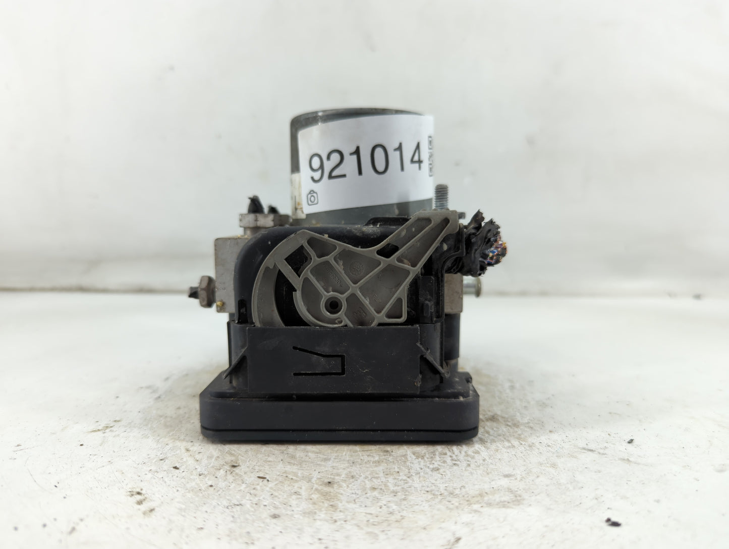 2014-2019 Ford Flex ABS Pump Control Module Replacement P/N:FA83-2C405-A Fits Fits 2014 2015 2016 2017 2018 2019 OEM Used Au