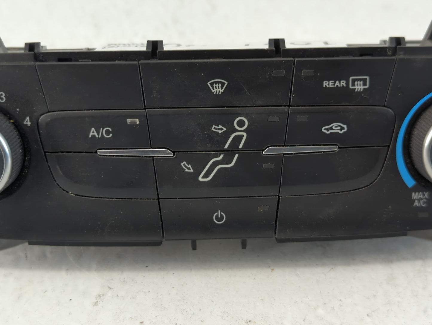 2015-2018 Ford Focus Climate Control Module Temperature AC/Heater Replacement P/N:F1ET-19980-JJ Fits Fits 2015 2016 2017 201