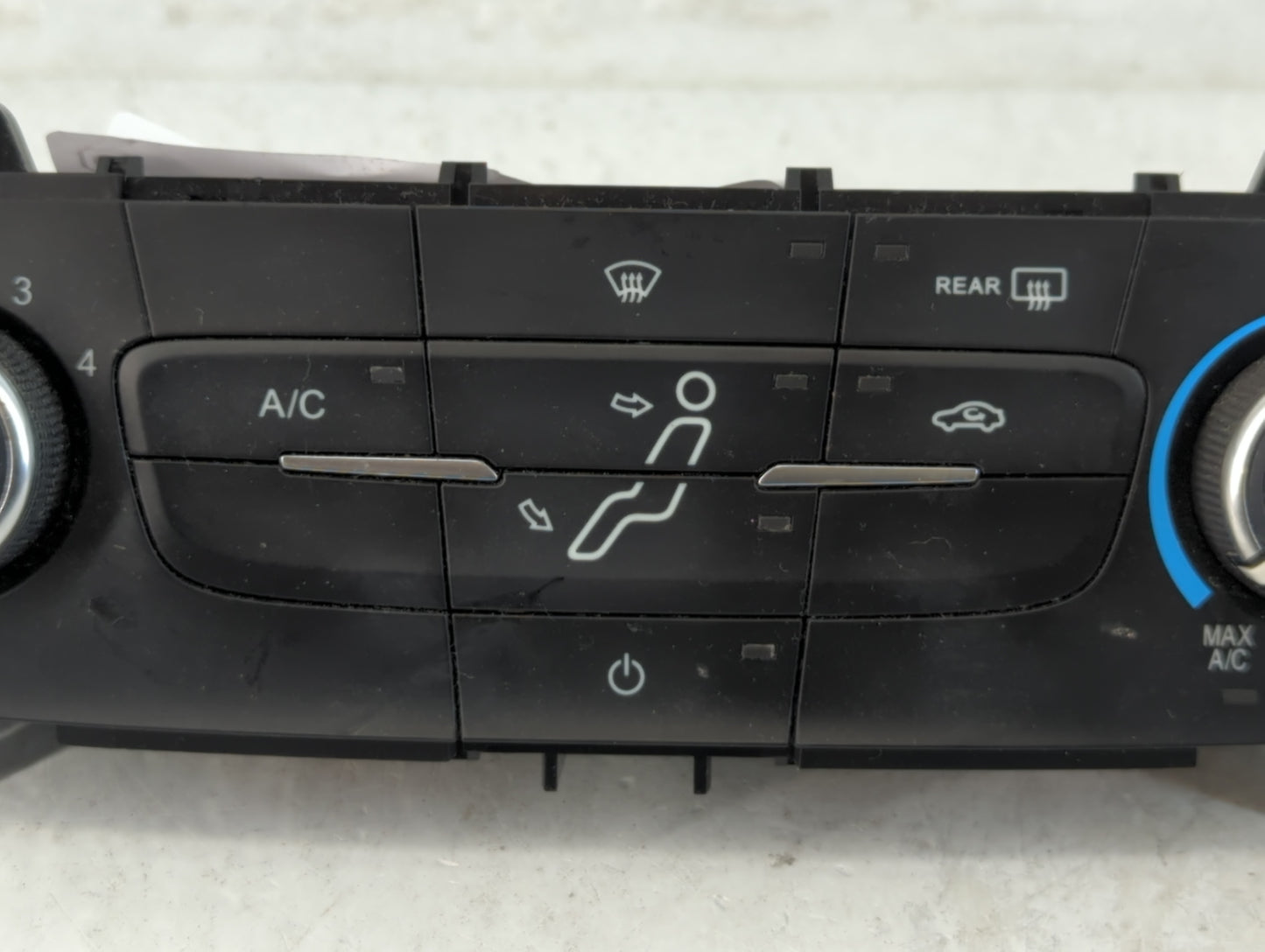 2015-2018 Ford Focus Climate Control Module Temperature AC/Heater Replacement P/N:F1ET-19980-JF Fits Fits 2015 2016 2017 201
