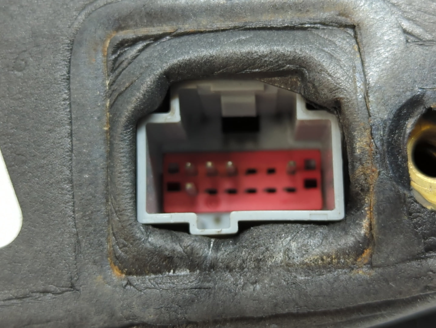 2015-2018 Ford Focus Driver Side View Mirror - Left Door Mirror OEM Used - Oemusedautoparts1.com