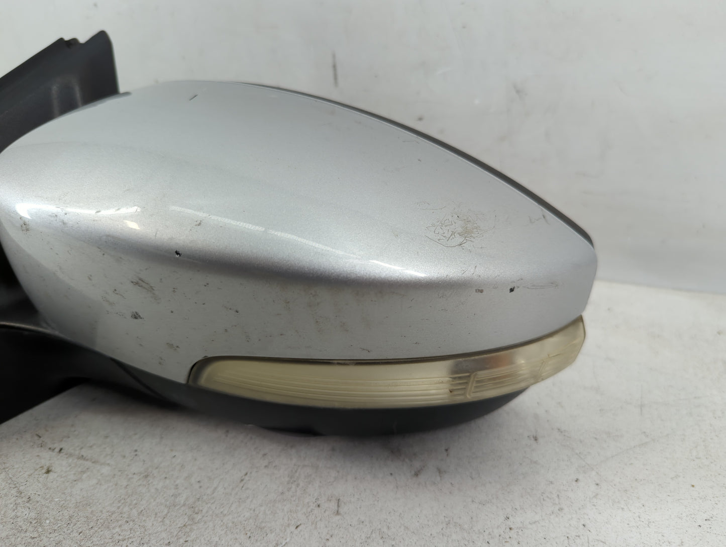 2015-2018 Ford Focus Driver Side View Mirror - Left Door Mirror OEM Used - Oemusedautoparts1.com