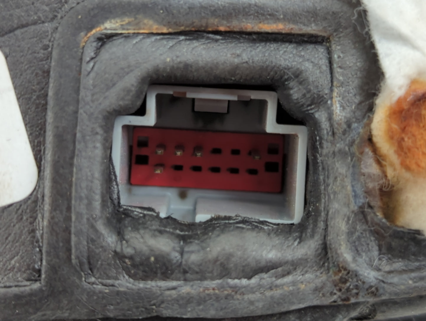 2015-2018 Ford Focus Driver Side View Mirror - Left Door Mirror OEM Used - Oemusedautoparts1.com