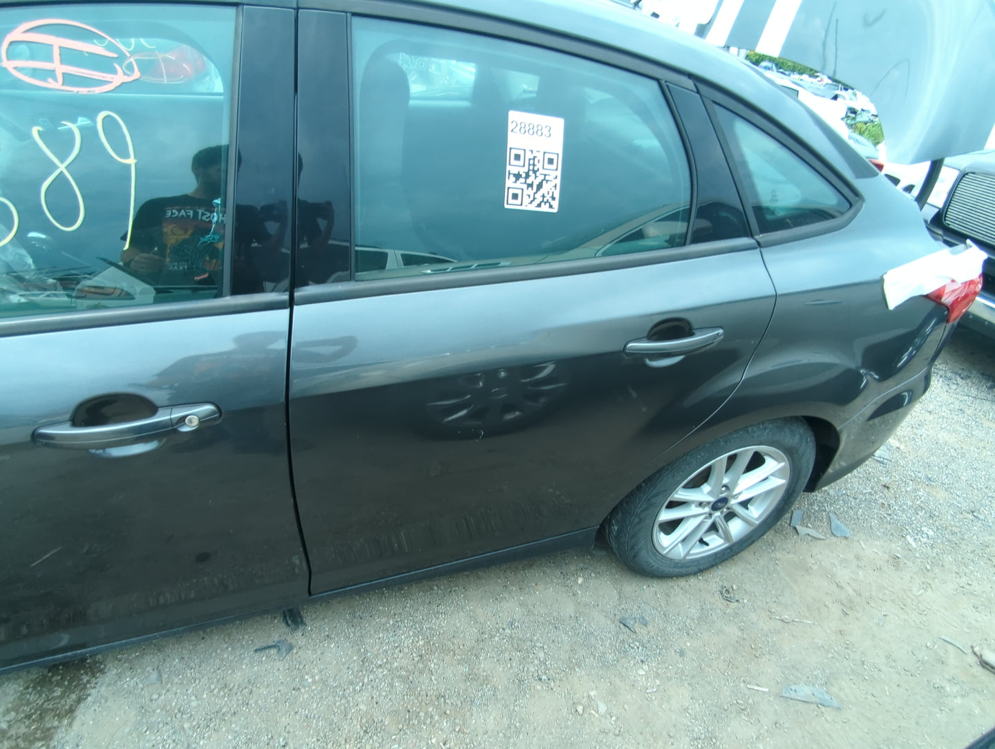 2012-2018 Ford Focus Driver Rear Door Window Oem - Oemusedautoparts1.com