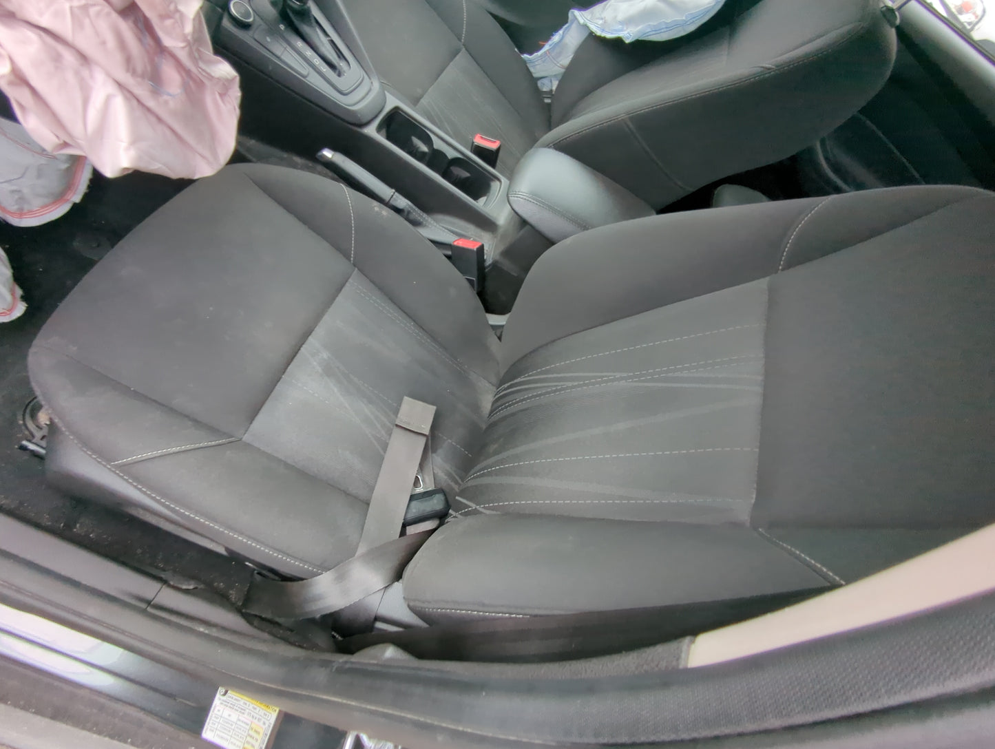 2015-2018 Ford Focus Driver Front Seat Oem Grey - Oemusedautoparts1.com