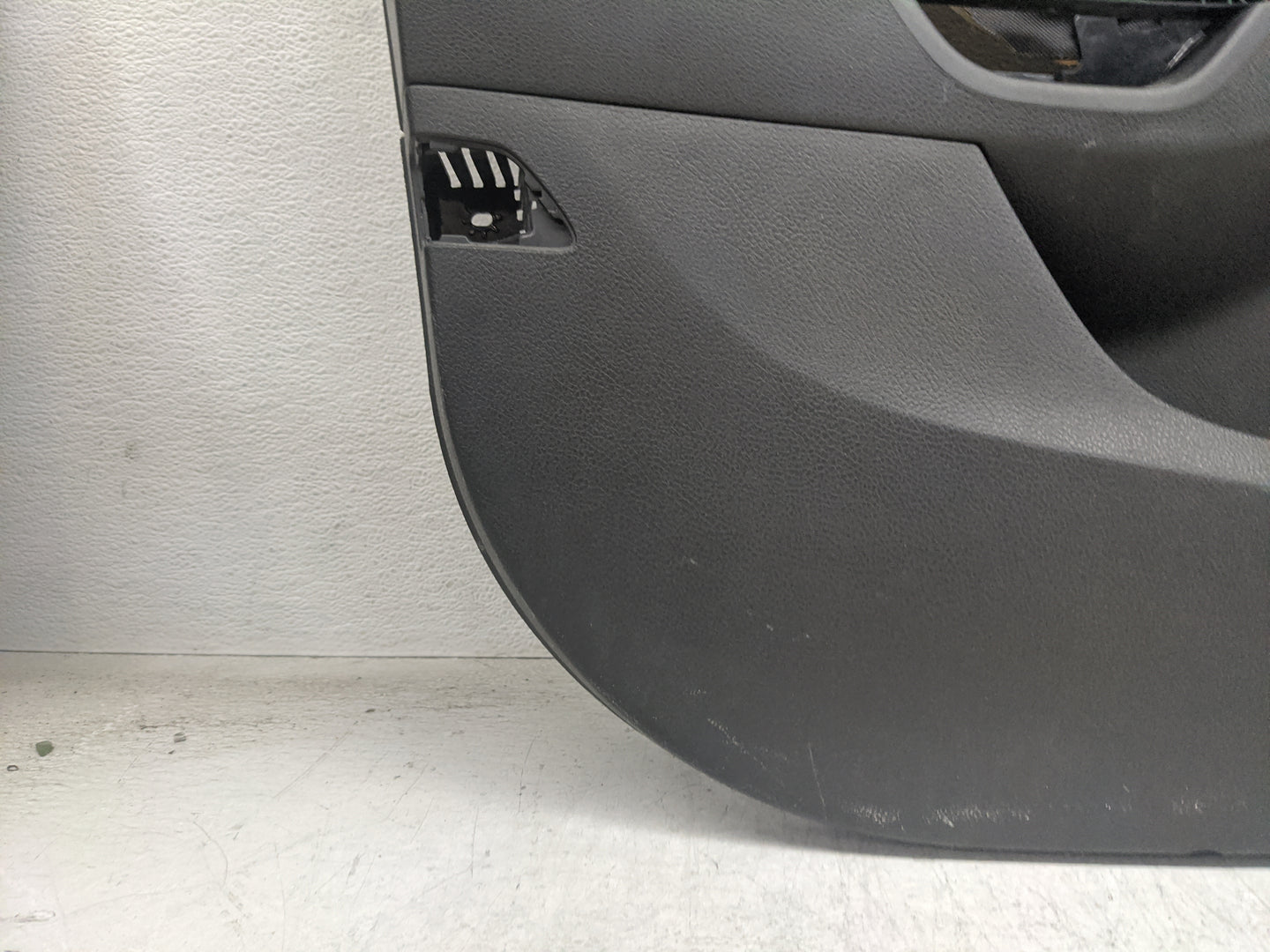 2016 Ford Focus Front Left Driver Interior Door Panel Trim 1088847 - Oemusedautoparts1.com