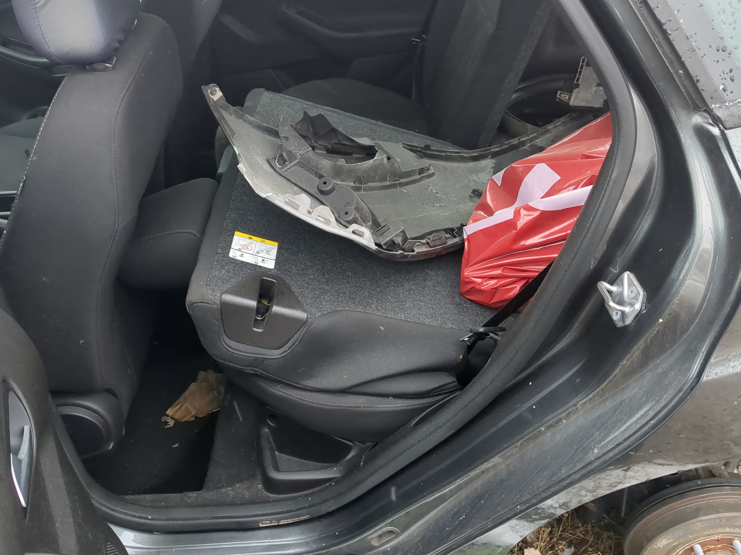 2016 Ford Focus Rear Seat Oem - Oemusedautoparts1.com