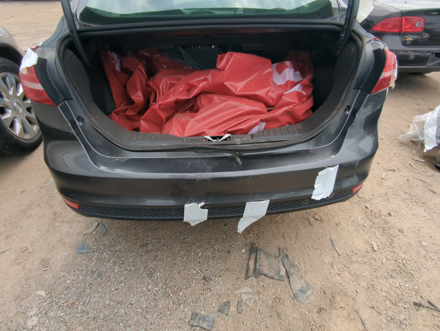 2015-2018 Ford Focus Rear Bumper Assembly Oem - Oemusedautoparts1.com