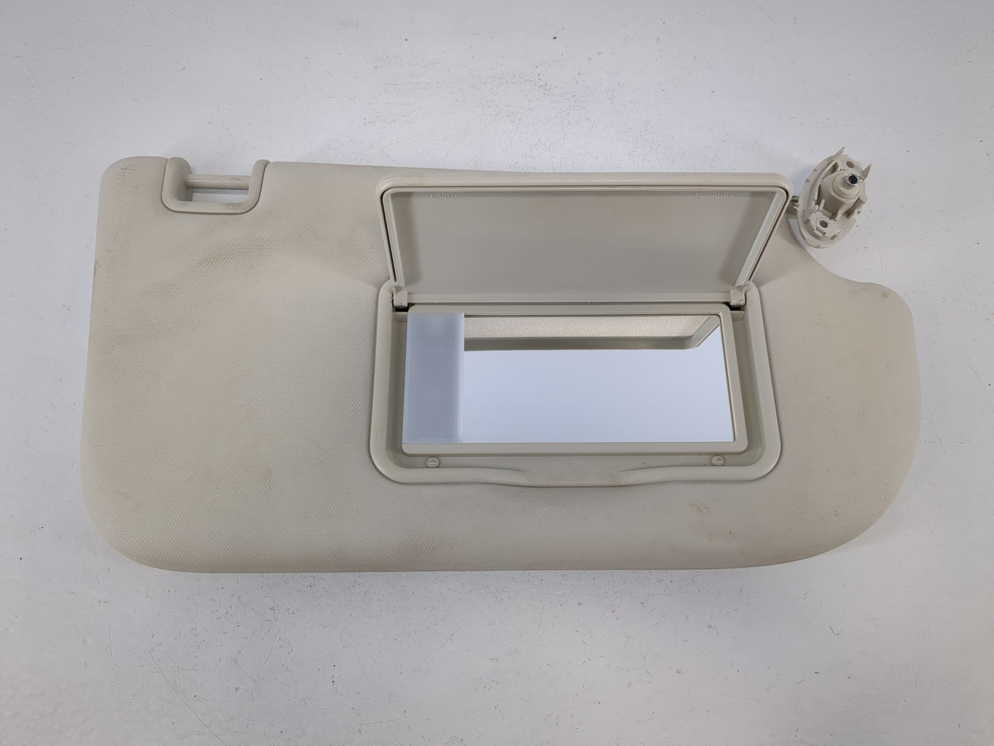 2013-2018 Ford Focus Sun Visor Shade Replacement Passenger Right Mirror Fits Fits 2013 2014 2015 2016 2017 2018 OEM Used Aut