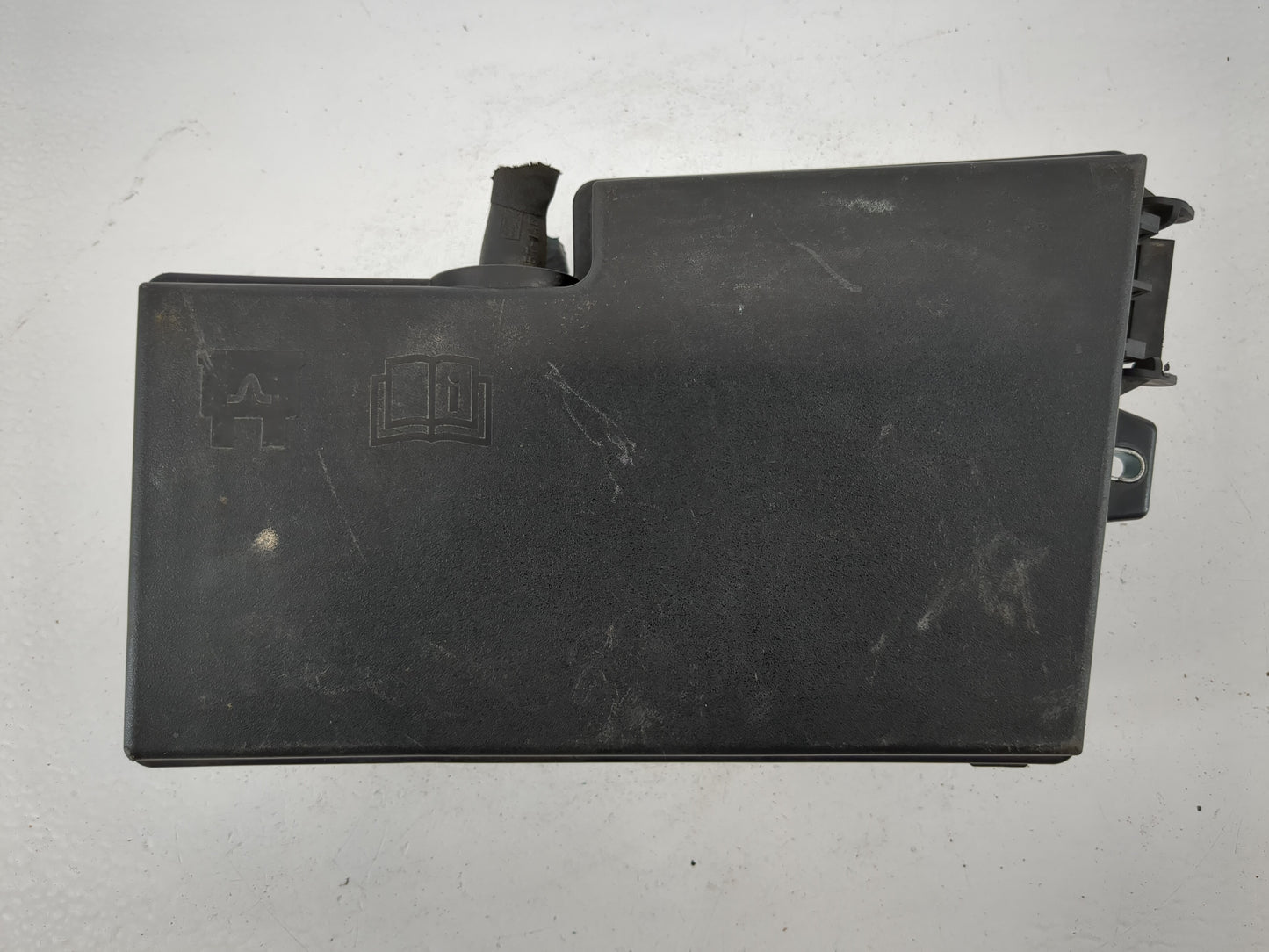 2016 Ford Focus Fusebox Fuse Box Panel Relay Module P/N:AV6T-14A067-AD Fits OEM Used Auto Parts - Oemusedautoparts1.com