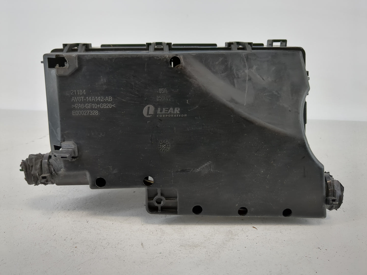 2016 Ford Focus Fusebox Fuse Box Panel Relay Module P/N:AV6T-14A067-AD Fits OEM Used Auto Parts - Oemusedautoparts1.com
