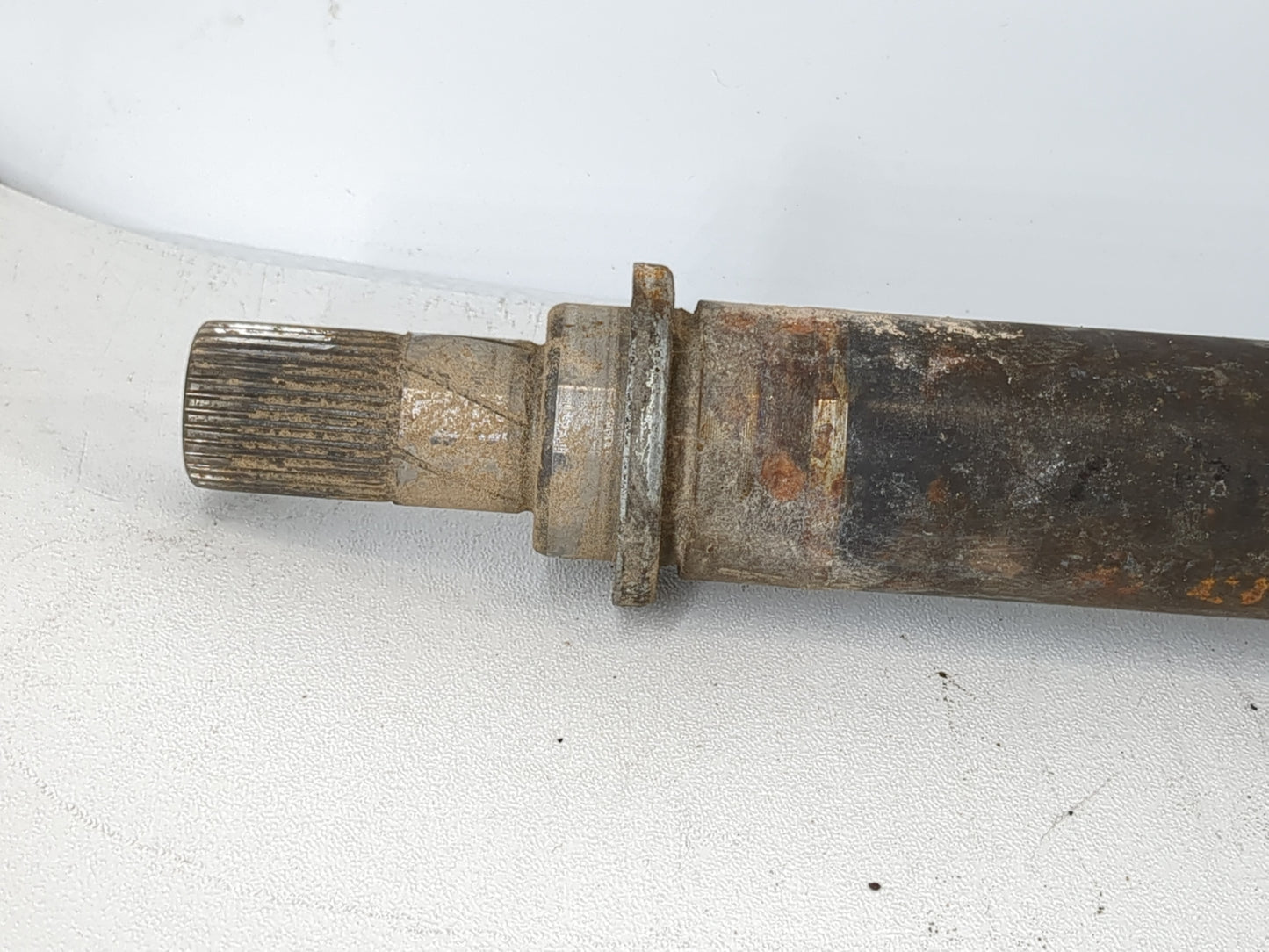 2012-2018 Ford Focus Axle Shaft Front Passenger Cv C/v - Oemusedautoparts1.com
