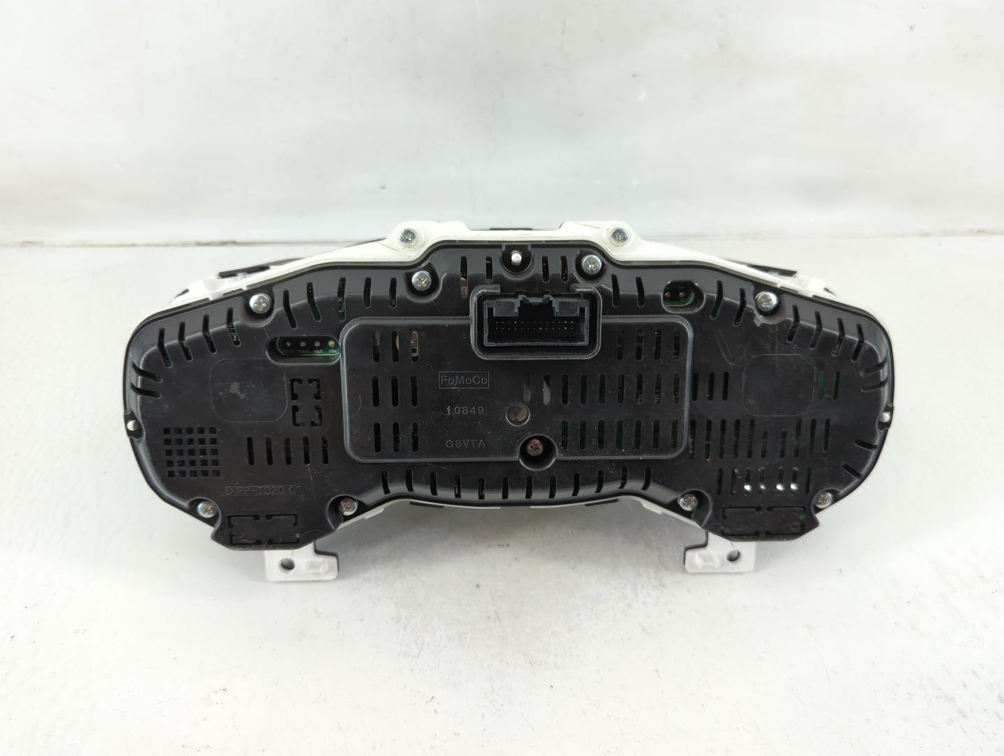 2016-2018 Ford Focus Instrument Cluster Speedometer Gauges P/N:MX257520-9081 H1ET-10849-CC Fits Fits 2016 2017 2018 OEM Used