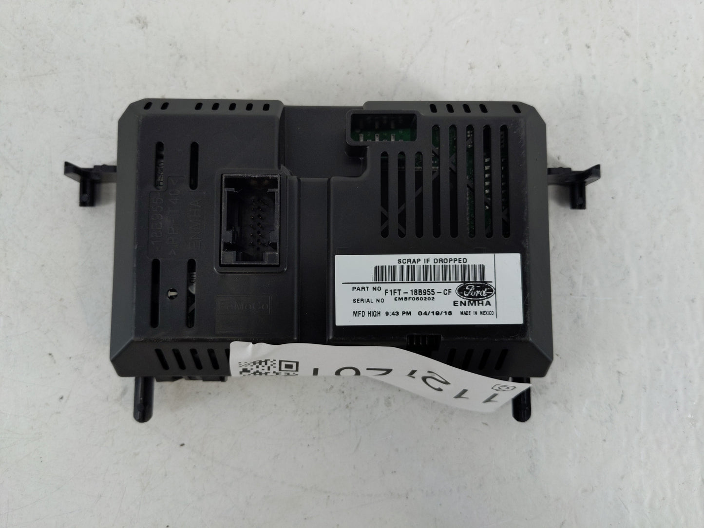 2015-2018 Ford Focus Information Display Screen - Oemusedautoparts1.com