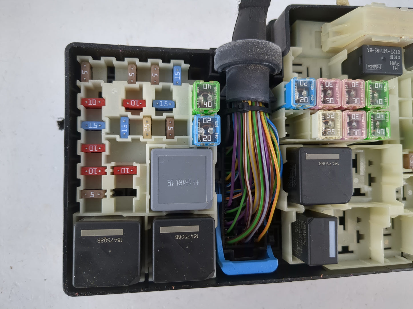 2016 Ford Focus Fusebox Fuse Box Panel Relay Module P/N:AV6T-14A067-AD Fits OEM Used Auto Parts - Oemusedautoparts1.com