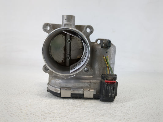 2014-2018 Ford Focus Throttle Body P/N:DS7E-9F991-BB Fits Fits 2014 2015 2016 2017 2018 2019 2020 2021 2022 OEM Used Auto Pa