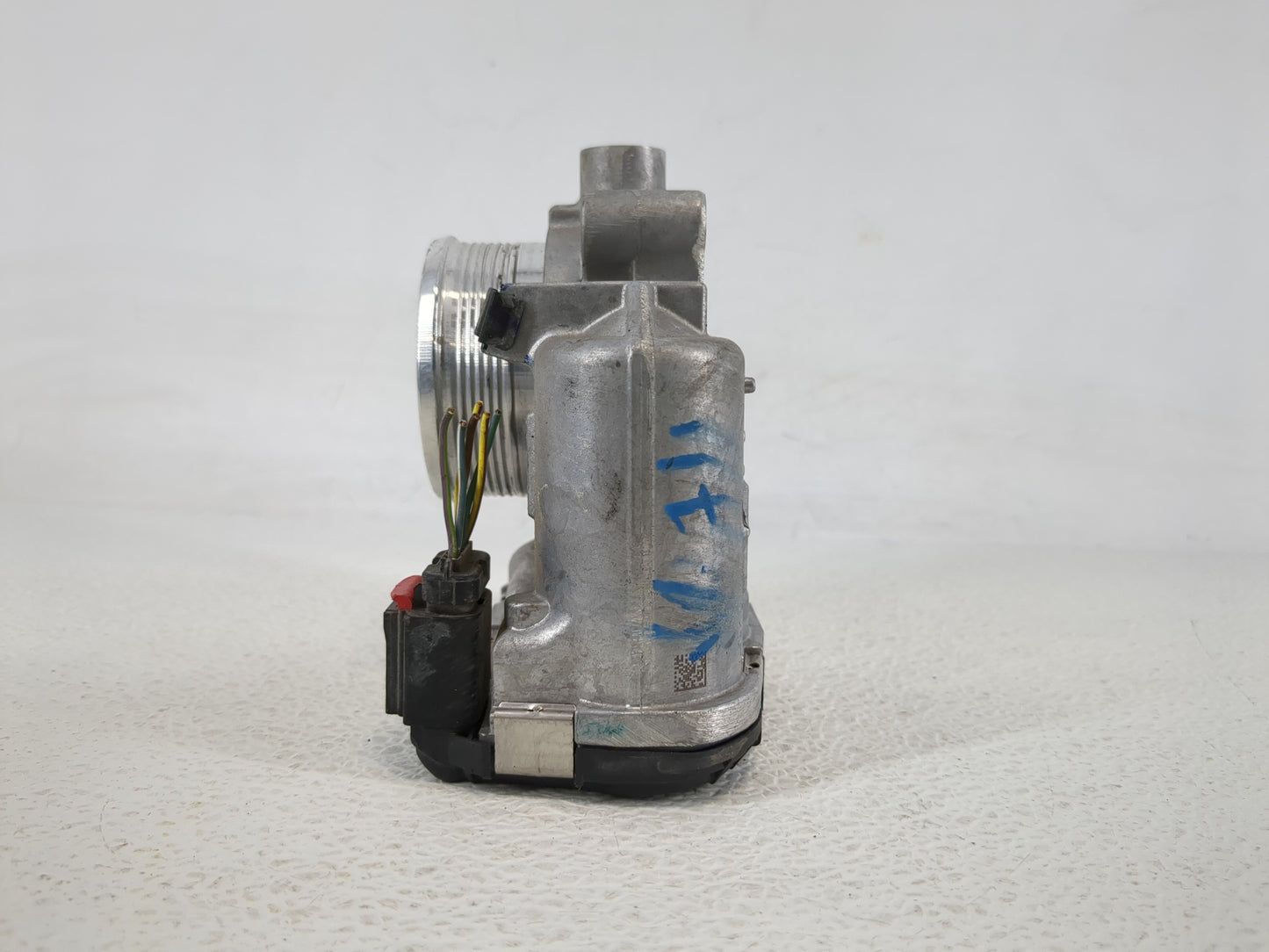 2014-2018 Ford Focus Throttle Body P/N:DS7E-9F991-BB Fits Fits 2014 2015 2016 2017 2018 2019 2020 2021 2022 OEM Used Auto Pa